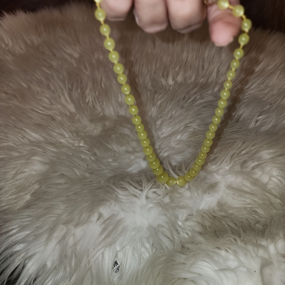 Moonlight lucite ynecklace necklavlce - Picture 4 of 13